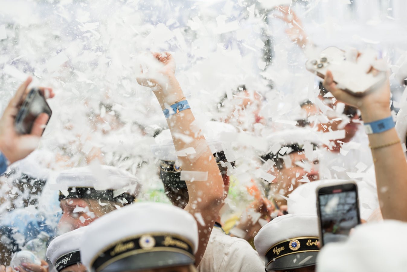 Biodegradable Confetti Cannon 50 cm White